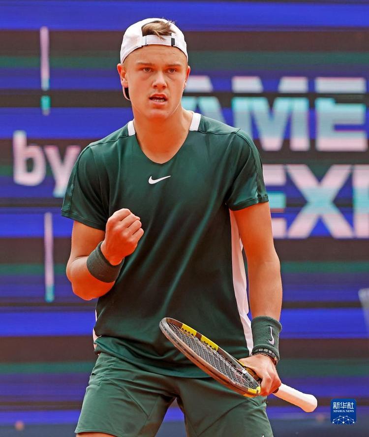 在竞争更激 在竞争更激